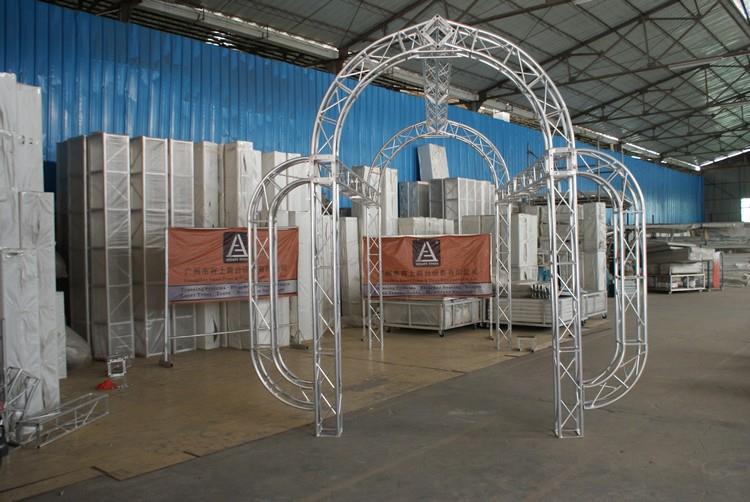 Arch Roof Truss System
